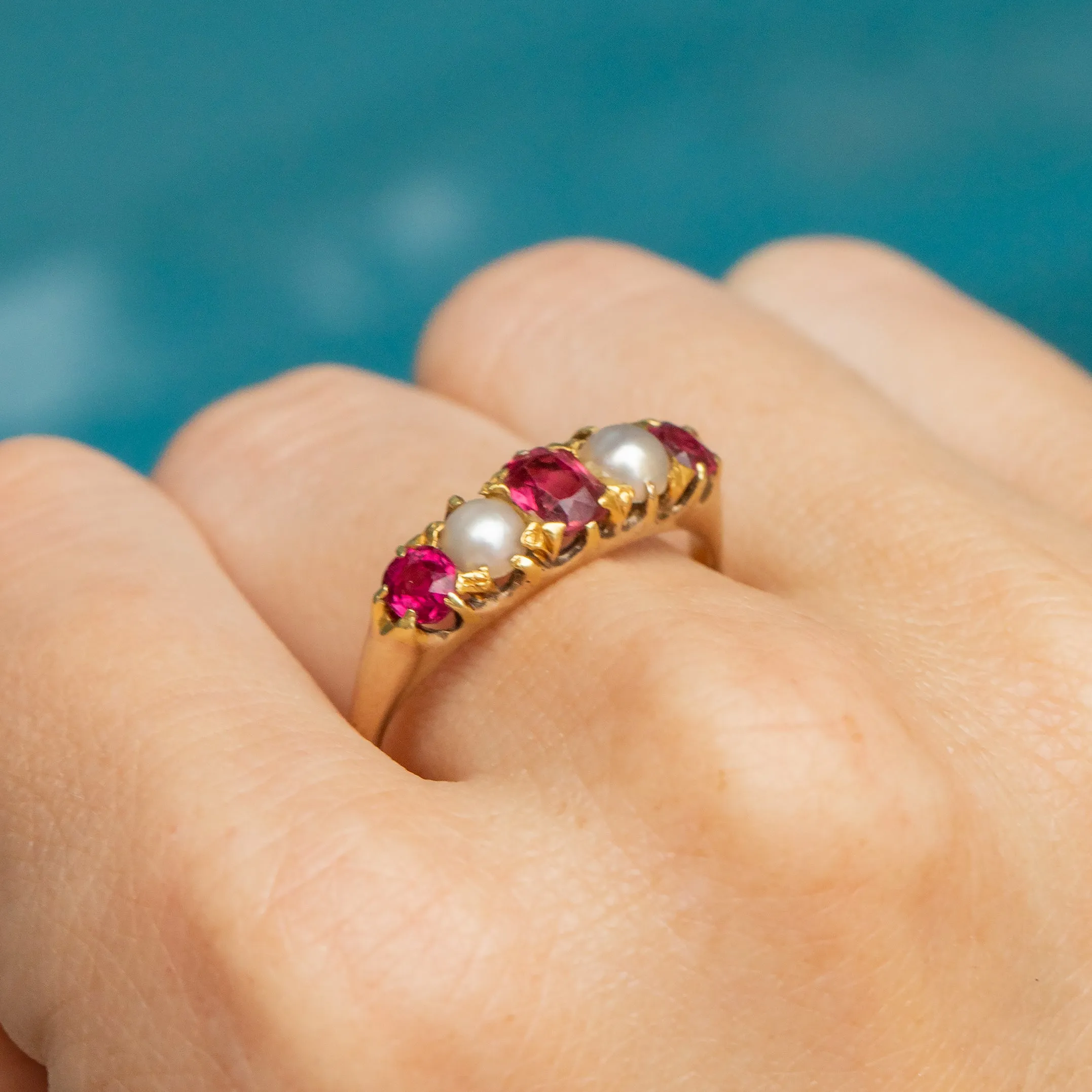 9ct Gold Ruby Pearl 5-Stone Ring