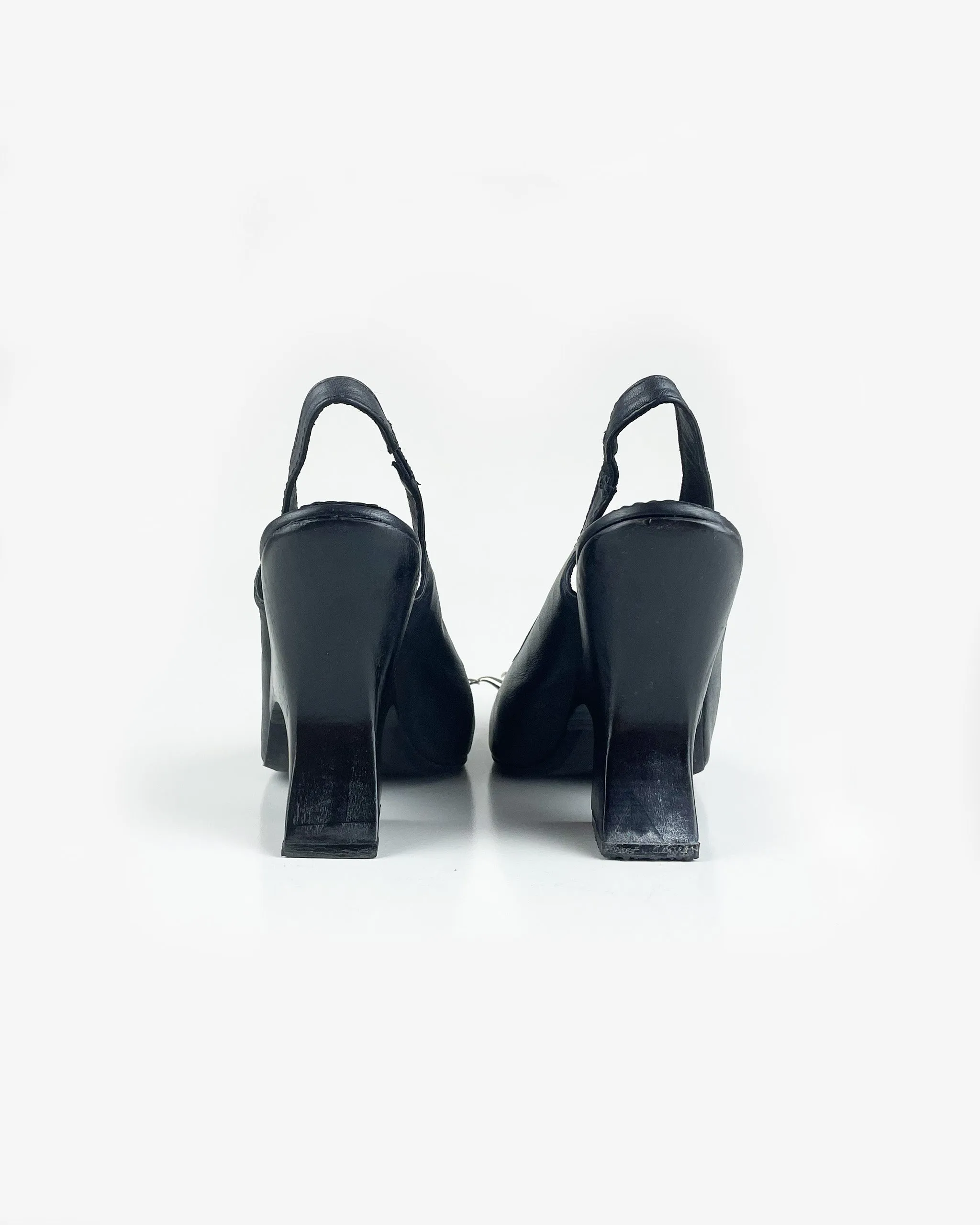 Claw Heels