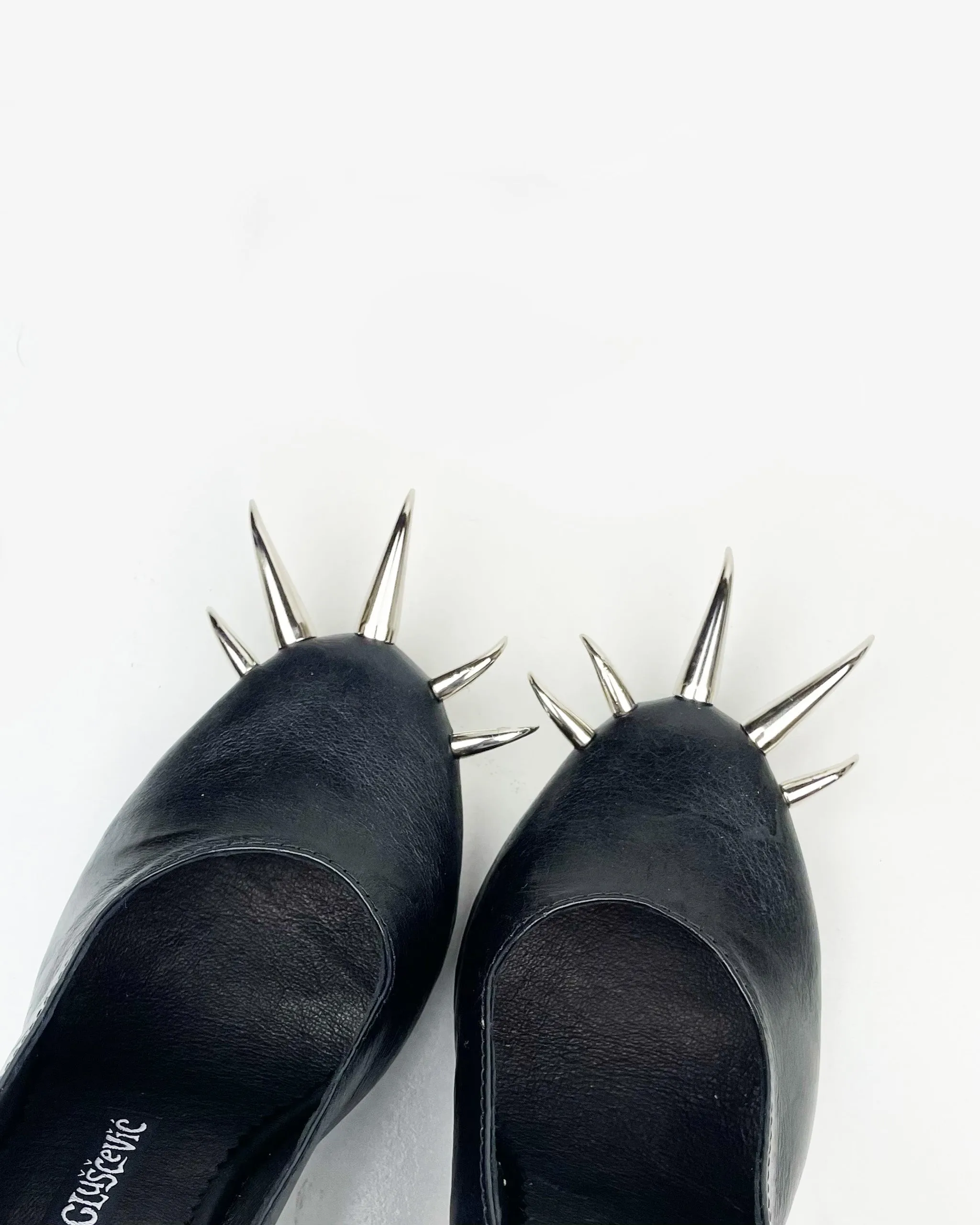 Claw Heels