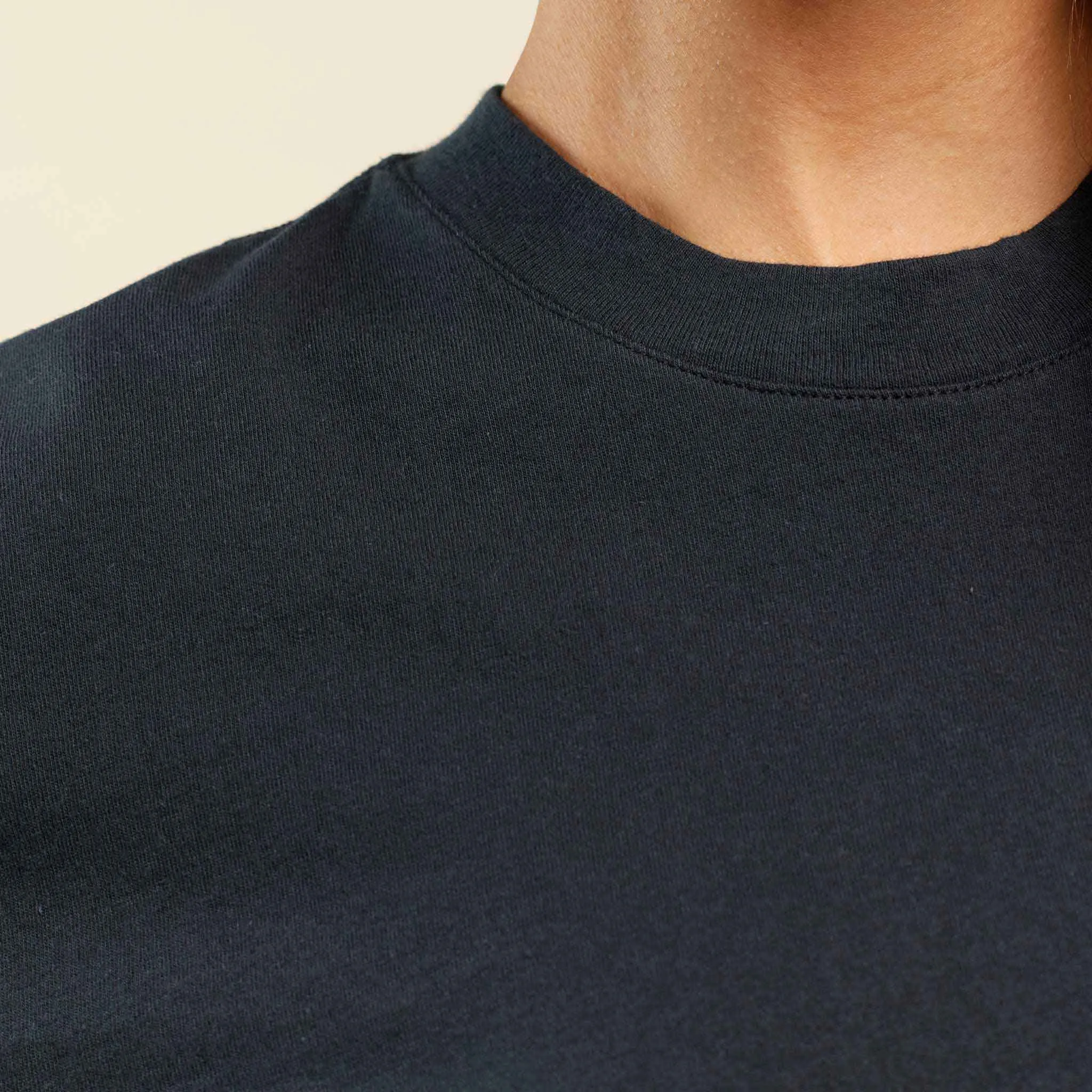 Cropped Tee | Black
