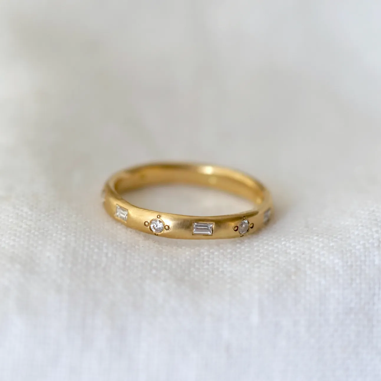 Mixed Diamond Natural Band
