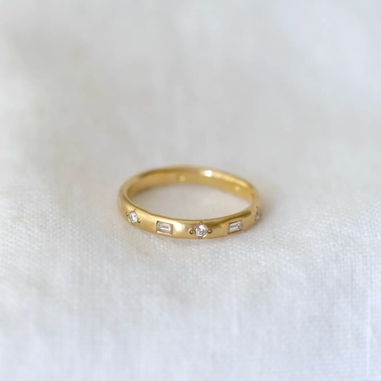Mixed Diamond Natural Band