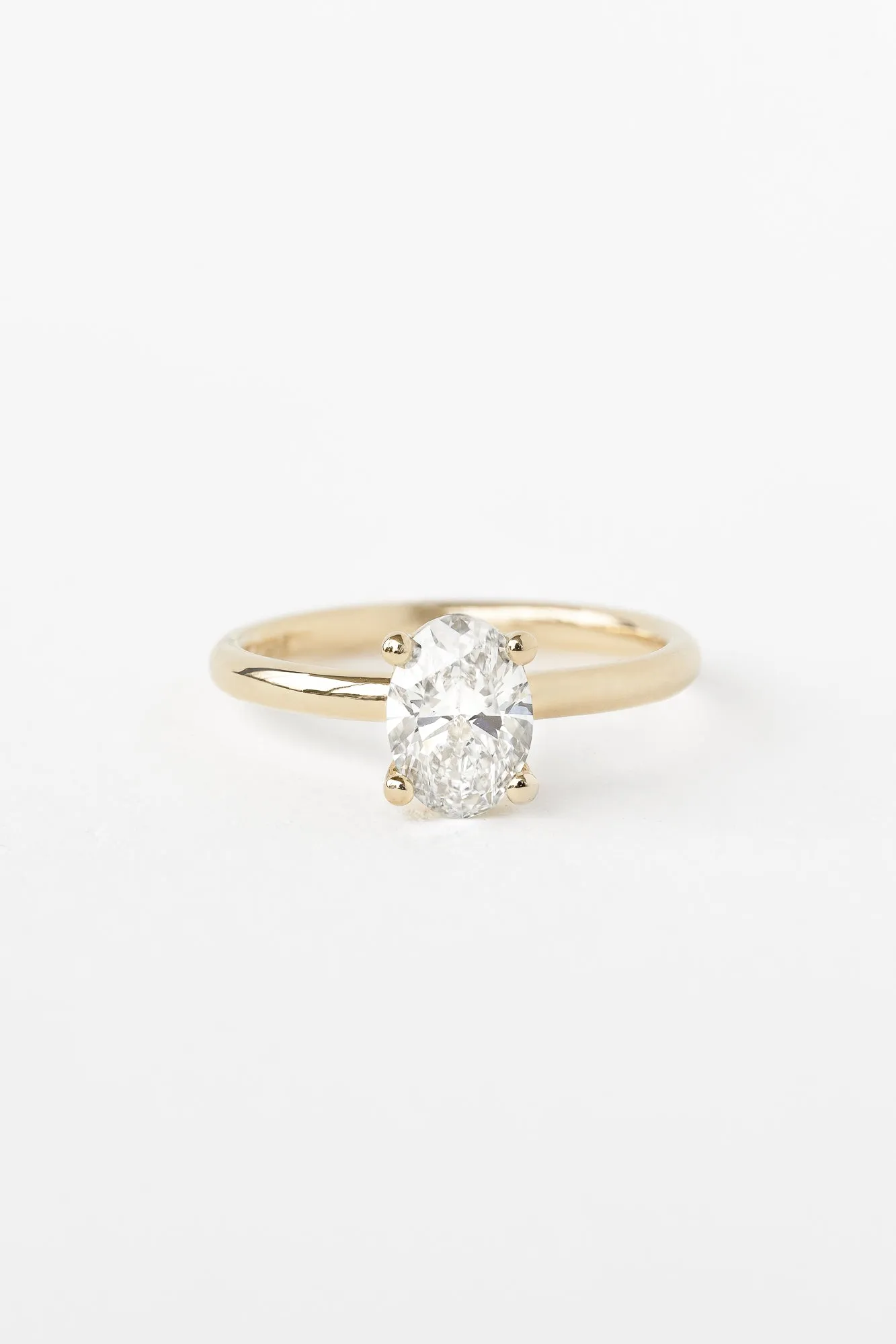 Oval Venus Ring with 1.06ct Lab Diamond