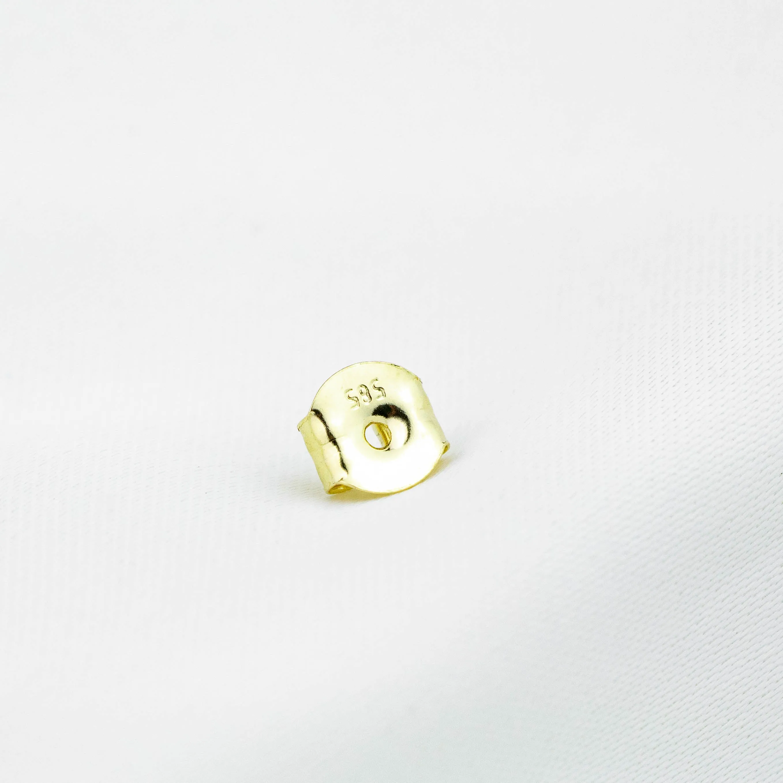 Solid Gold Sparkling Pearl Stud